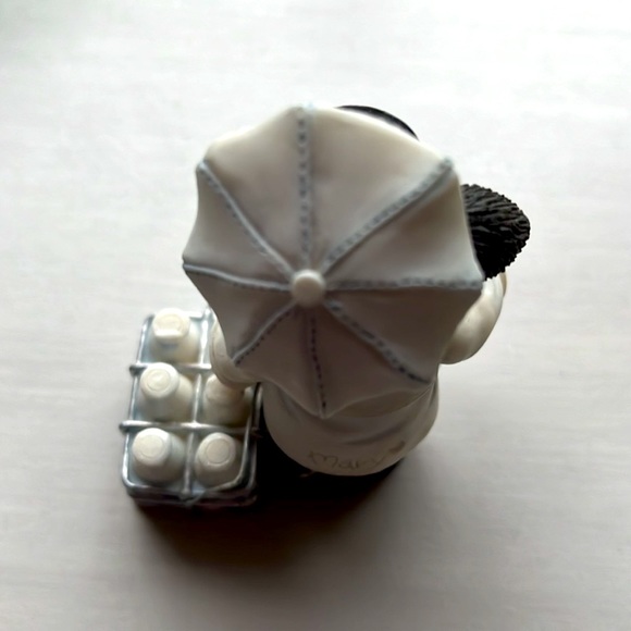 Mary’s Moo Moos “Got Milk?” 1999 figurines - Picture 3 of 5